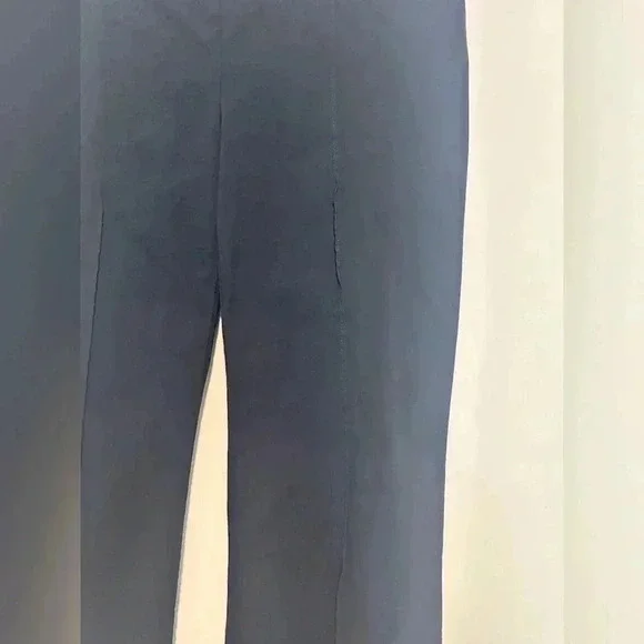 J. McLaughlin Navy Blue Cropped Pants Size 8 Pull On - Picture 2 of 5